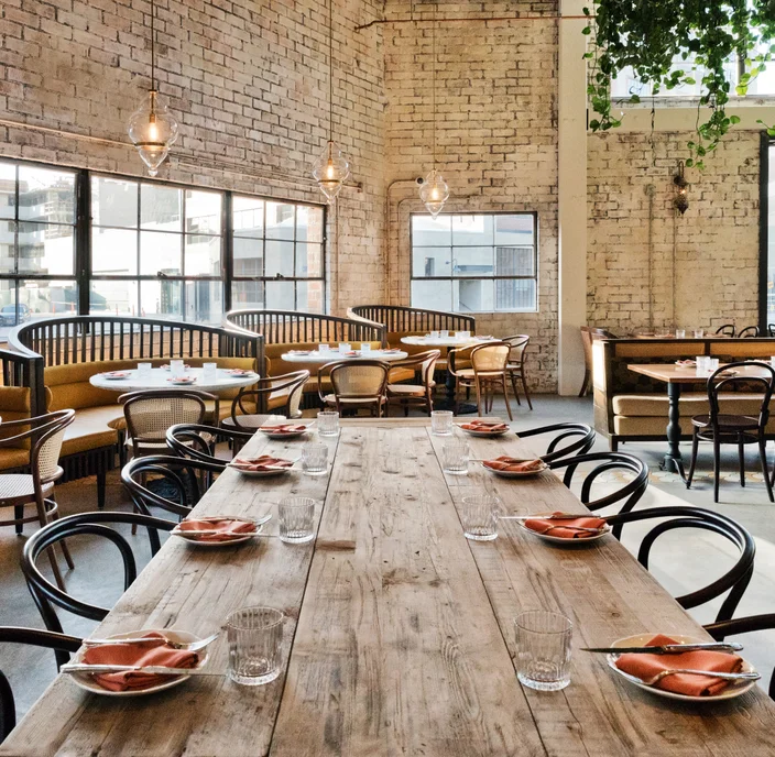 23 Los Angeles Restaurants That Make Dining With a Group Easy